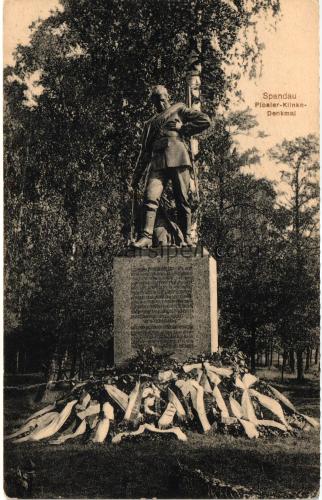 1950ler Almanya Berlin Spandau Klinke Denkmal S/B Kartpostal