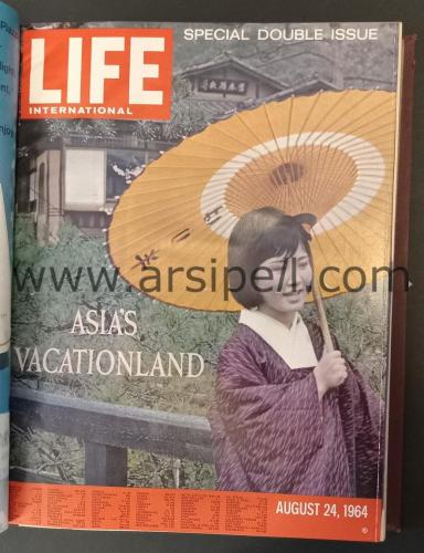 LIFE International 1962 - Volume 33 No 1-14